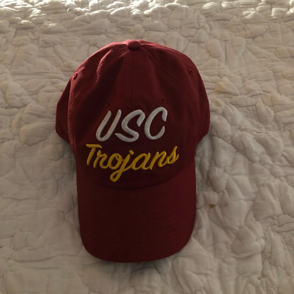 WOMEN’S USC HAT